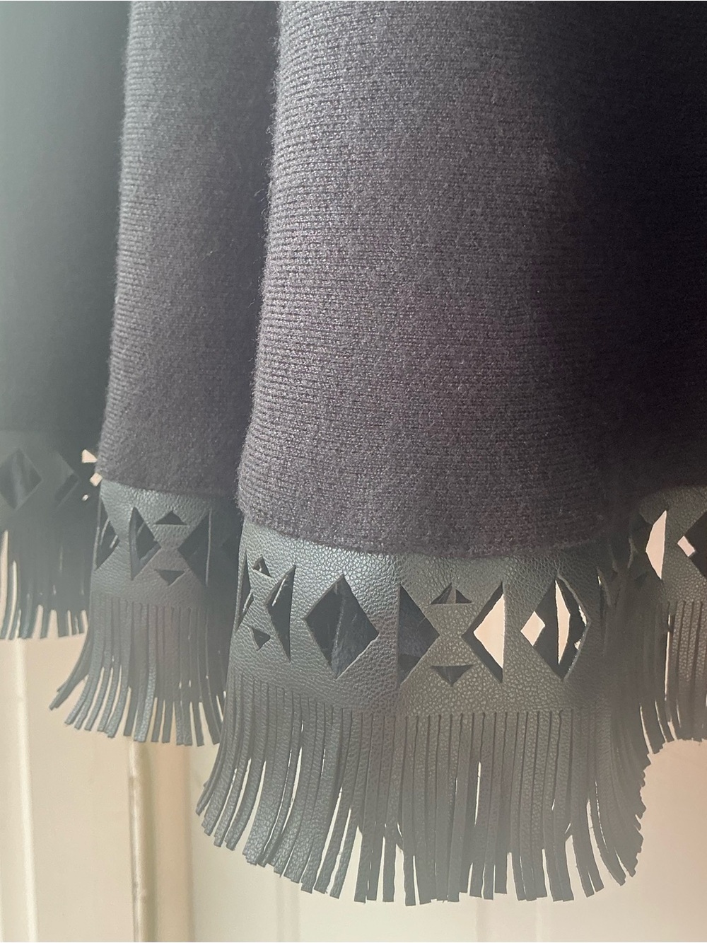 Catherine Malandrino Black Knit Laser Cut Faux Leather Fringe Hem Skirt Medium
